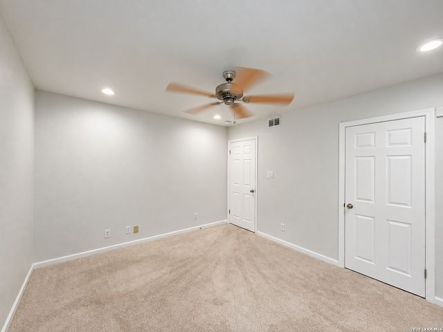 202 Donella Dr, San Antonio, TX 78232