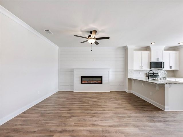 208 Grand Highlands Court, Winder, GA 30680