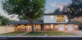 3307 E SELLS Drive, Phoenix, AZ 85018