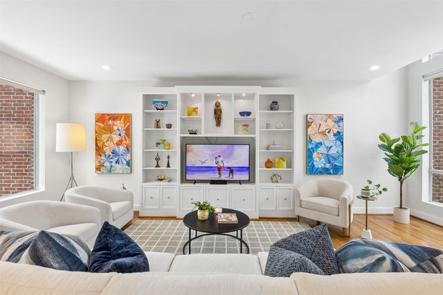 4241 Rawlins Street 14, Dallas, TX 75219