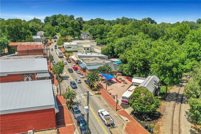 321 Conifer Lane, Ball Ground, GA 30107