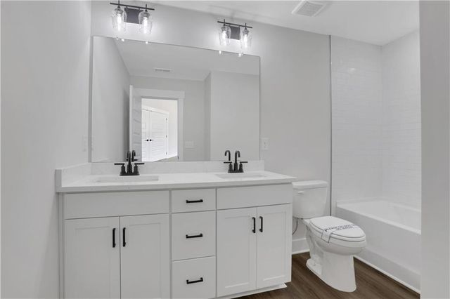 321 Conifer Lane, Ball Ground, GA 30107