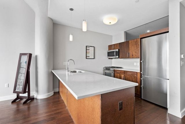 43 Westland Avenue U602, Boston, MA 02115