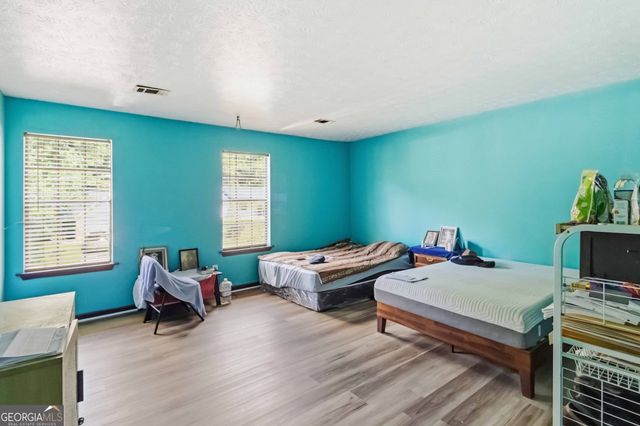 5556 Weatherford Road, Norcross, GA 30093