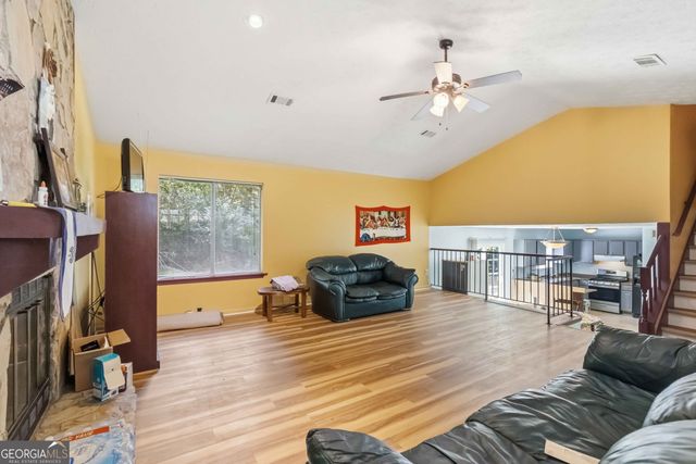 5556 Weatherford Road, Norcross, GA 30093