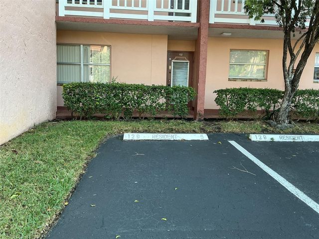 9481 Sunrise Lakes Boulevard 102, Sunrise, FL 33322