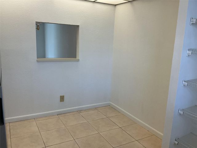 9481 Sunrise Lakes Boulevard 102, Sunrise, FL 33322