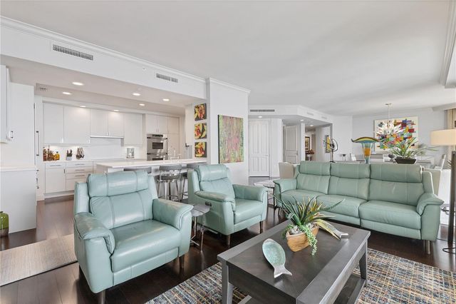 35 WATERGATE DRIVE 1203, Sarasota, FL 34236