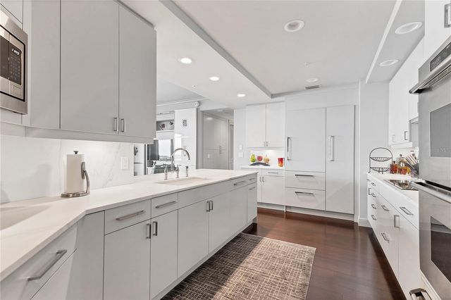 35 WATERGATE DRIVE 1203, Sarasota, FL 34236