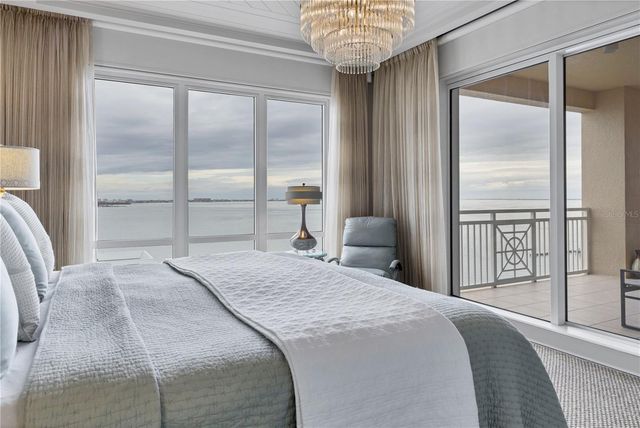 35 WATERGATE DRIVE 1203, Sarasota, FL 34236