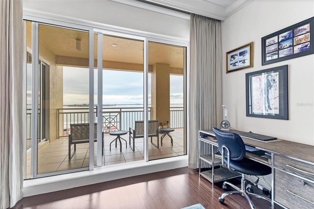 35 WATERGATE DRIVE 1203, Sarasota, FL 34236