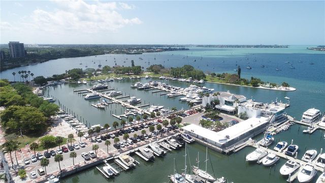 35 WATERGATE DRIVE 1203, Sarasota, FL 34236