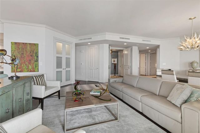 35 WATERGATE DRIVE 1203, Sarasota, FL 34236