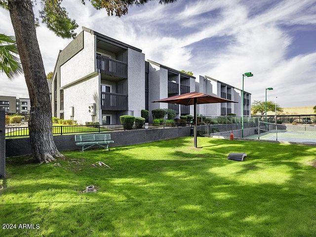 1651 S DOBSON Road ST, Mesa, AZ 85202