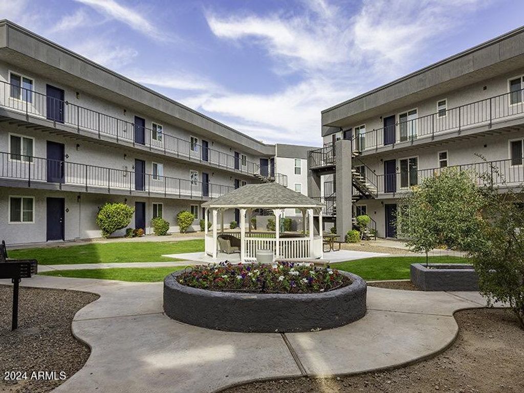 1651 S DOBSON Road ST, Mesa, AZ 85202