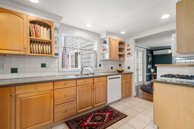 123 Walnut Hill Road, Newton, MA 02461