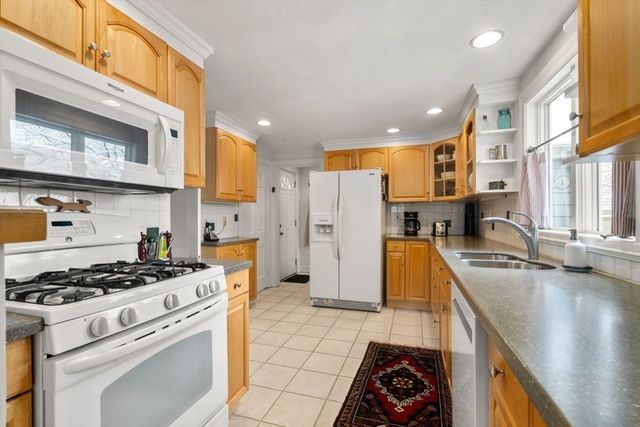 123 Walnut Hill Road, Newton, MA 02461