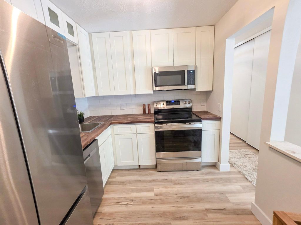 5627 Green Circle Drive 121, Minnetonka, MN 55343 — photo 4