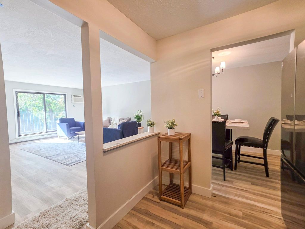 5627 Green Circle Drive 121, Minnetonka, MN 55343 — photo 5