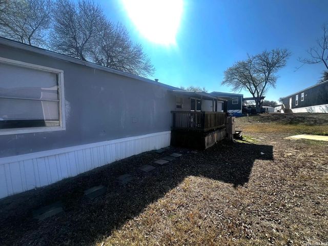 69 D STREET, San Antonio, TX 78109