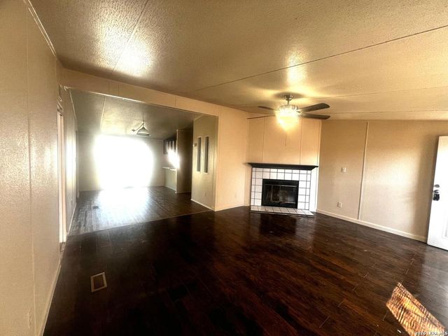 69 D STREET, San Antonio, TX 78109