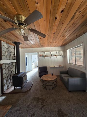 804 Craig Access Rd, Feather Falls, CA 95940