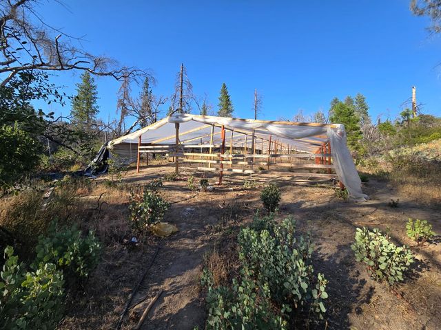 804 Craig Access Rd, Feather Falls, CA 95940