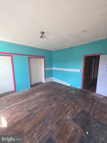 1844 E ORLEANS ST, Philadelphia, PA 19134