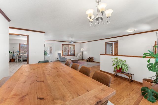 2929 Emerald Drive, Davenport, IA 52804