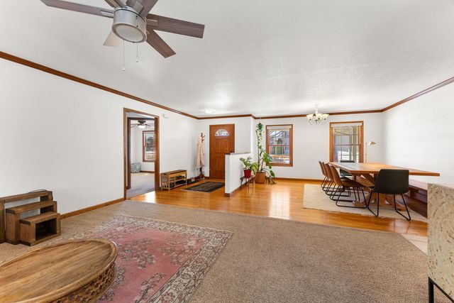 2929 Emerald Drive, Davenport, IA 52804