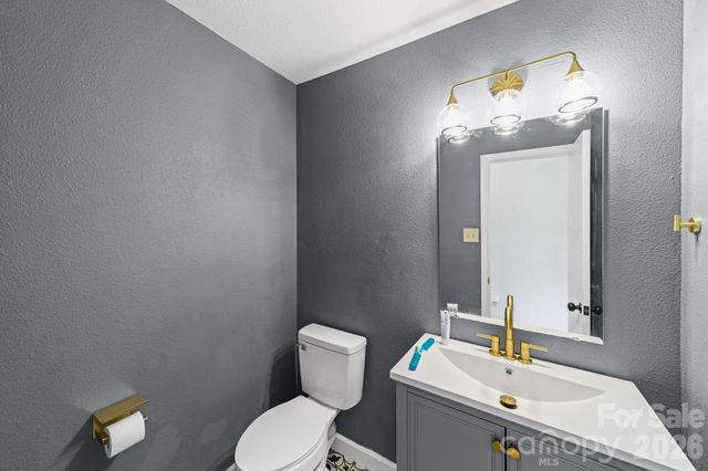 2902 Royal Fern Lane, Charlotte, NC 28215