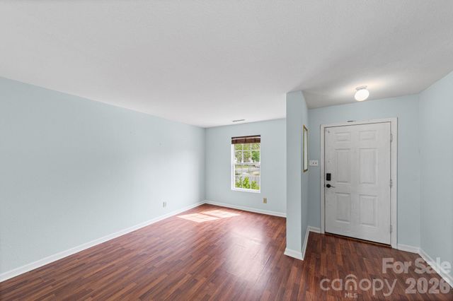 2902 Royal Fern Lane, Charlotte, NC 28215