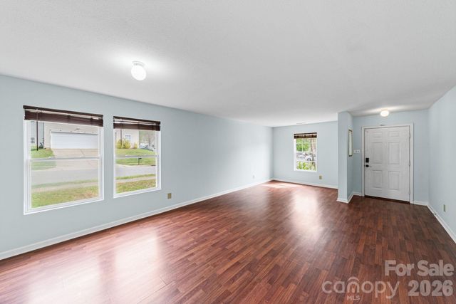 2902 Royal Fern Lane, Charlotte, NC 28215