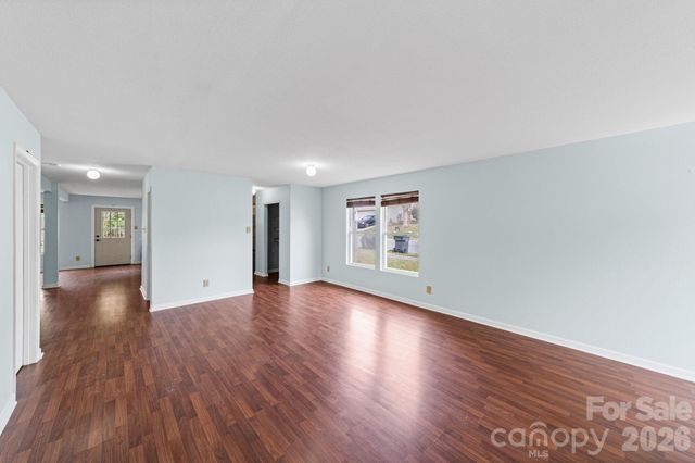 2902 Royal Fern Lane, Charlotte, NC 28215