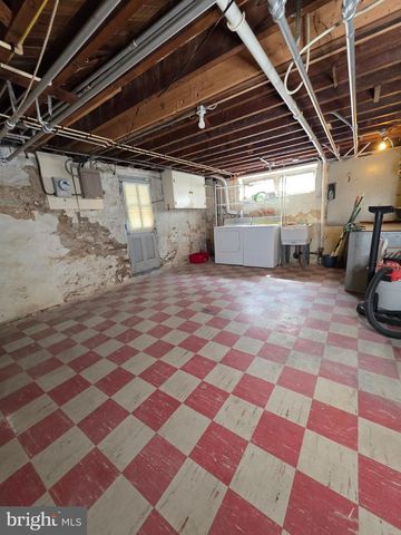 2922 HARVIEW, Baltimore, MD 21234
