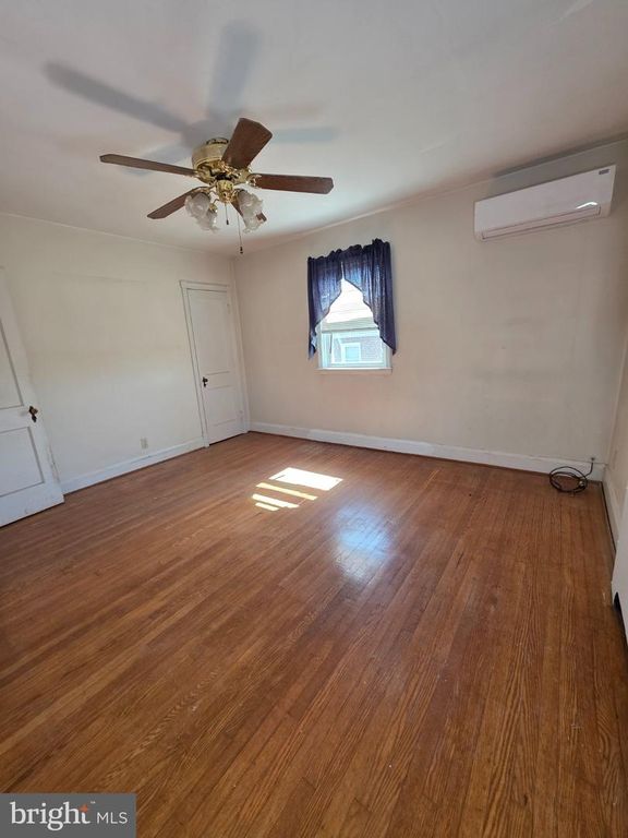 Image 10 of property listing at 2922 HARVIEW, Baltimore, MD 21234