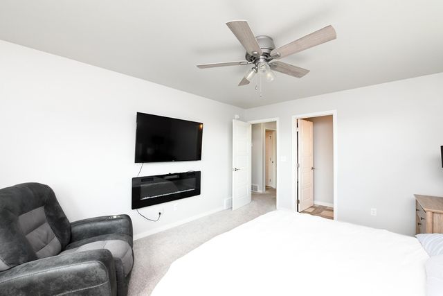 5494 Tanner Avenue S, Fargo, ND 58104