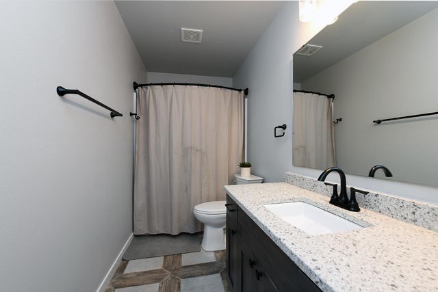 5494 Tanner Avenue S, Fargo, ND 58104