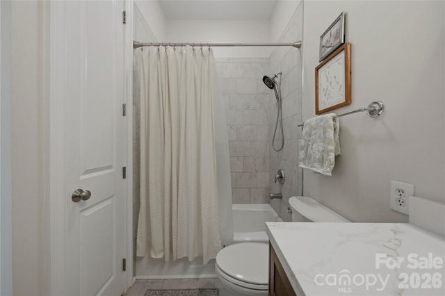2946 Selwyn Avenue 112, Charlotte, NC 28209