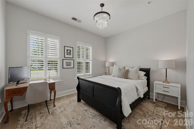 2946 Selwyn Avenue 112, Charlotte, NC 28209