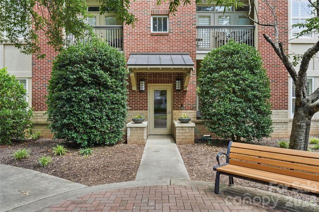 2946 Selwyn Avenue 112, Charlotte, NC 28209