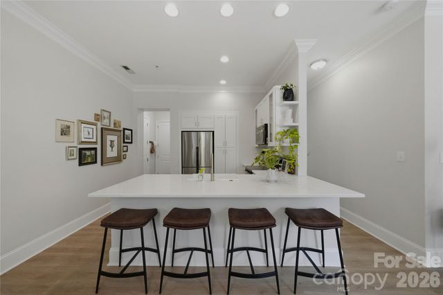 2946 Selwyn Avenue 112, Charlotte, NC 28209