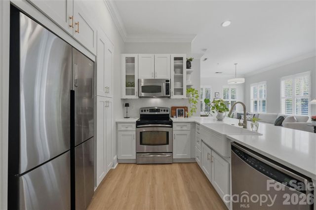 2946 Selwyn Avenue 112, Charlotte, NC 28209