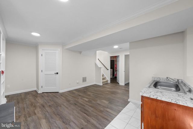 7034 ROGUE FOREST LN, Gainesville, VA 20155