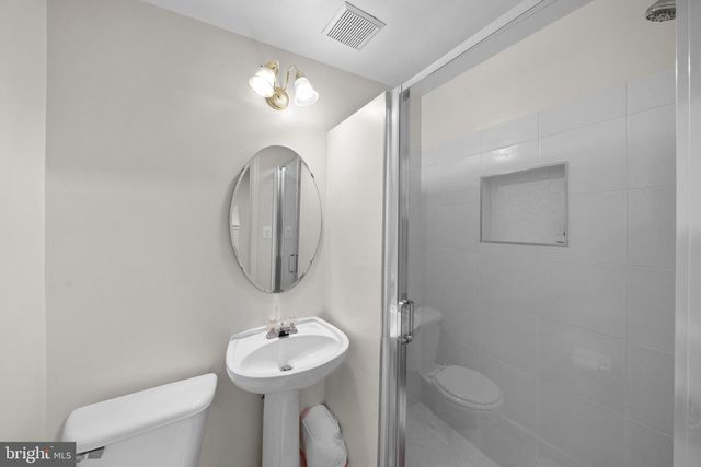 7034 ROGUE FOREST LN, Gainesville, VA 20155