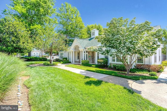 7034 ROGUE FOREST LN, Gainesville, VA 20155