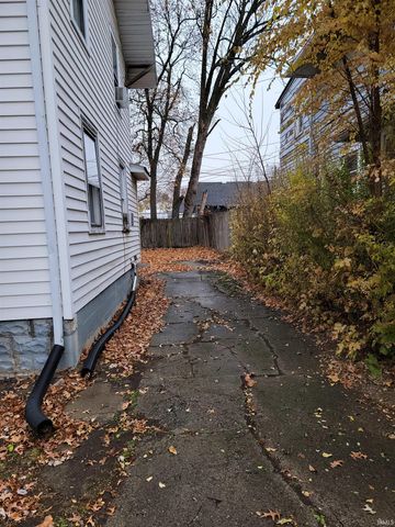 420 Lexington Avenue, Fort Wayne, IN 46807