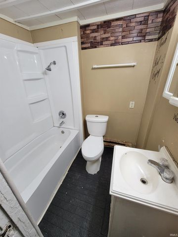 420 Lexington Avenue, Fort Wayne, IN 46807