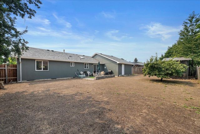 12512 W 11th Ave, Airway Heights, WA 99001