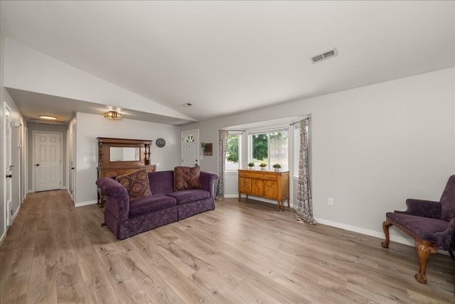 12512 W 11th Ave, Airway Heights, WA 99001